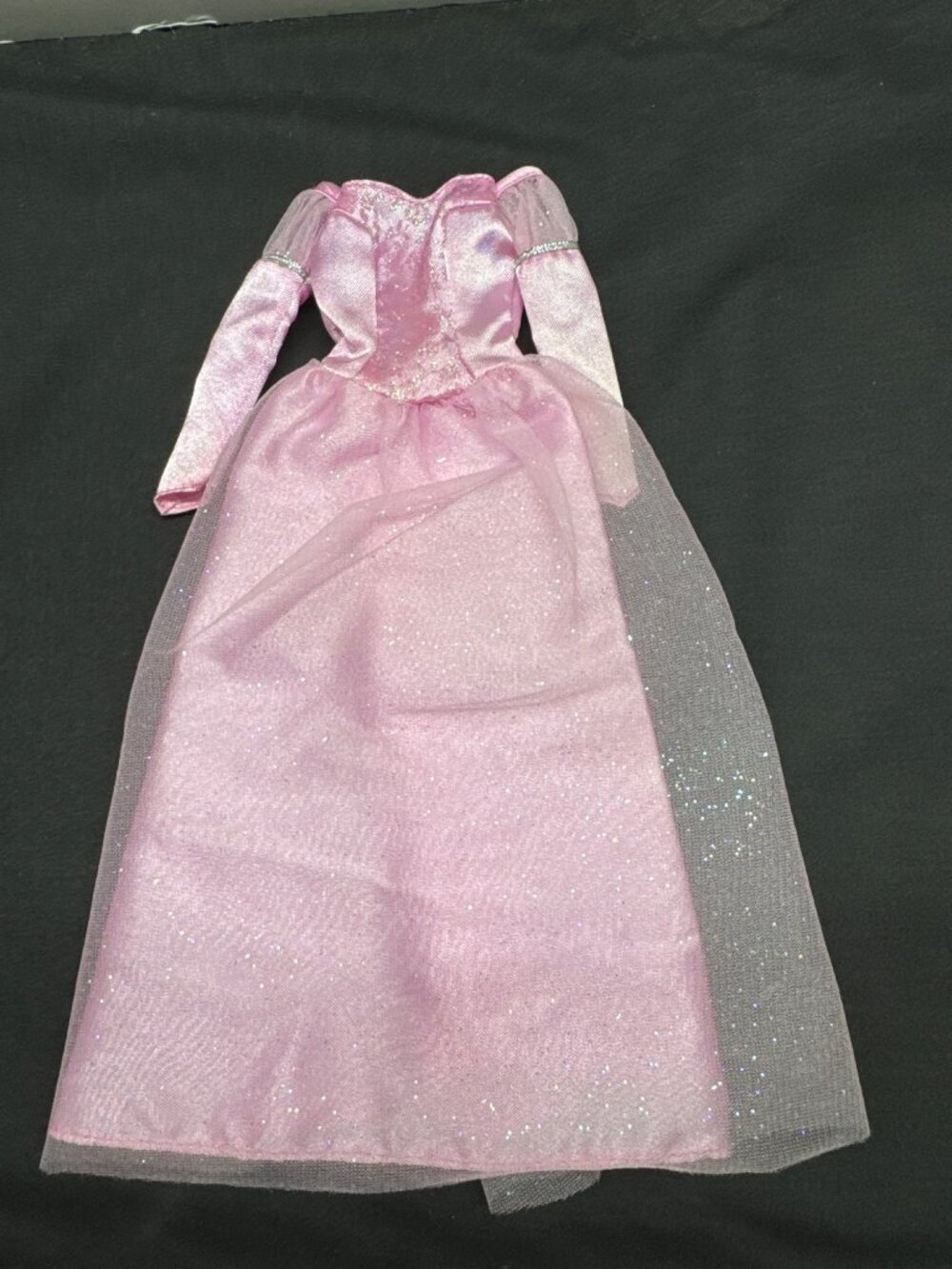 Barbie Swan Lake Odette Pink Gown Sparkly Tulle Overlay 2003 #47636 Genuine Matt